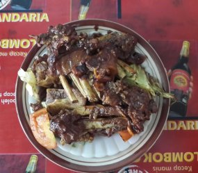 Sumsum Tulang Kambing Pak Manto, Lezat Sekaligus Berkhasiat